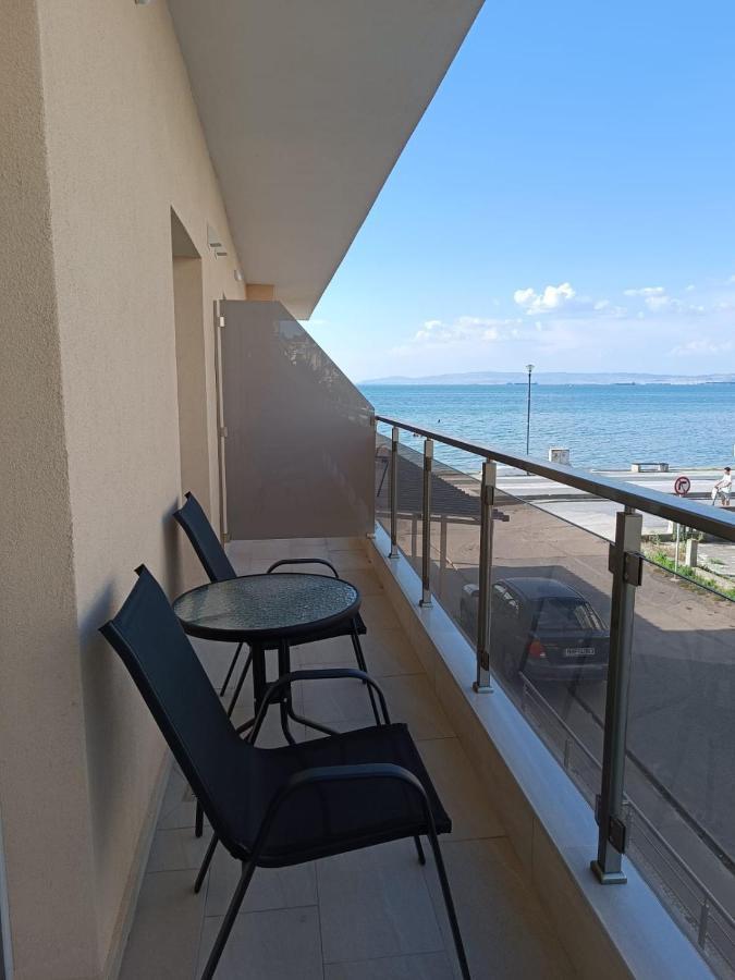 Navarino Luxe Suites With Sea View Peraía エクステリア 写真